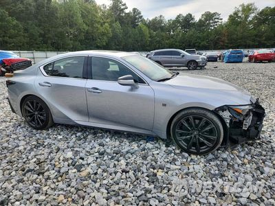 Czwarte zdjęcie samochodu z boku: 2025 LEXUS IS 300 F SPORT DESIGN VIN:JTHBA1D21S5135872 - miniatura