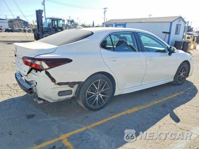 Trzecie zdjęcie samochodu z tyłu: 2022 TOYOTA CAMRY SE VIN:4T1G11AK5NU639942 - miniatura