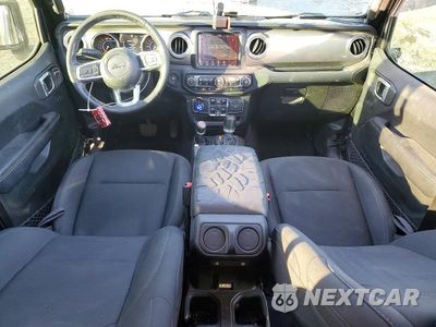 Zdjęcie 8 z 13 samochodu: 2019 JEEP WRANGLER UNLIMITED SAHARA VIN:1C4HJXEN1KW501945 - miniatura