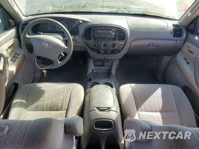 Zdjęcie 8 z 12 samochodu: 2005 TOYOTA TUNDRA DOUBLE CAB SR5 VIN:5TBET341X5S468249 - miniatura