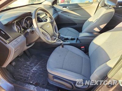 Zdjęcie 7 z 12 samochodu: 2013 HYUNDAI SONATA GLS VIN:5NPEB4AC2DH735605 - miniatura