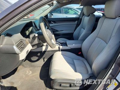 Zdjęcie 7 z 12 samochodu: 2018 HONDA ACCORD EX VIN:1HGCV1F43JA056039 - miniatura