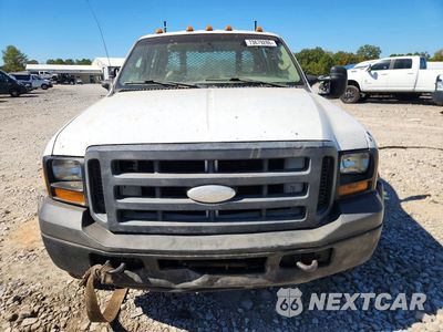 Piąte zdjęcie samochodu w środku: 2006 FORD F450 SUPER DUTY VIN:1FDXW46P56EB59967 - miniatura