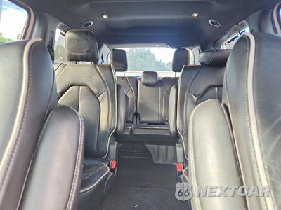 Zdjęcie 10 z 13 samochodu: 2025 CHRYSLER PACIFICA LIMITED VIN:2C4RC1GG5SR537642 - miniatura