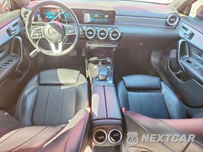 Zdjęcie 8 z 12 samochodu: 2019 MERCEDES-BENZ A 220 4MATIC VIN:WDD3G4FB5KW024373 - miniatura