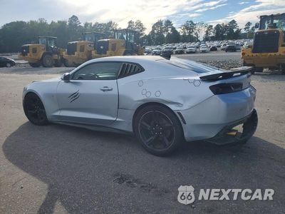 Drugie zdjęcie samochodu z przodu: 2017 CHEVROLET CAMARO LT VIN:1G1FB1RS6H0156403 - miniatura