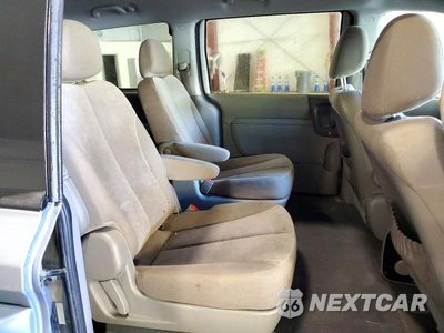 Zdjęcie 11 z 13 samochodu: 2011 KIA SEDONA LX VIN:KNDMG4C72B6384330 - miniatura