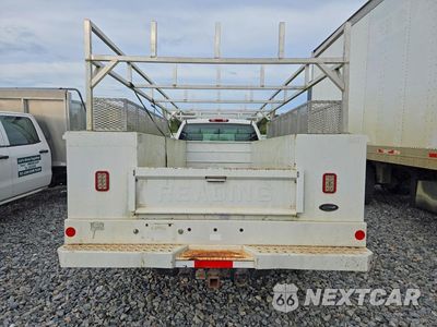 Zdjęcie 6 z 12 samochodu: 2008 GMC SIERRA C3500 VIN:1GDJC34618E172043 - miniatura
