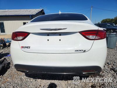 Zdjęcie 6 z 13 samochodu: 2016 CHRYSLER 200 S VIN:1C3CCCBB2GN144672 - miniatura