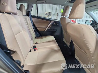 Zdjęcie 11 z 13 samochodu: 2015 TOYOTA RAV4 XLE VIN:2T3RFREV1FW238054 - miniatura