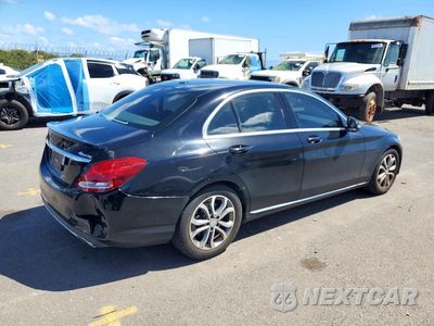 Trzecie zdjęcie samochodu z tyłu: 2016 MERCEDES-BENZ C 300 VIN:55SWF4JB0GU133660 - miniatura