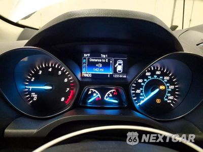 Zdjęcie 9 z 13 samochodu: 2016 FORD ESCAPE TITANIUM VIN:1FMCU9JX9GUB42671 - miniatura