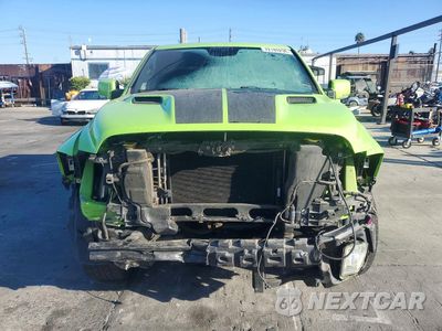 Piąte zdjęcie samochodu w środku: 2017 RAM 1500 SPORT VIN:1C6RR6MT1HS824911 - miniatura