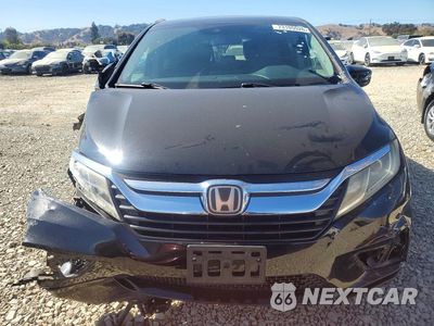 Piąte zdjęcie samochodu w środku: 2019 HONDA ODYSSEY EXL VIN:5FNRL6H70KB132781 - miniatura