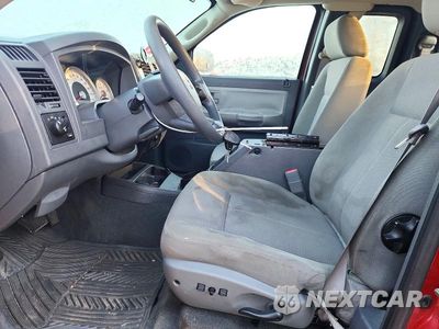 Zdjęcie 7 z 12 samochodu: 2006 DODGE DAKOTA SLT VIN:1D7HW42N76S517025 - miniatura