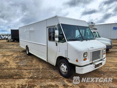 Czwarte zdjęcie samochodu z boku: 2013 FORD F59 VIN:1F66F5KY2D0A11342 - miniatura