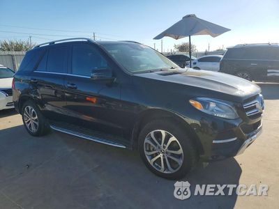 Czwarte zdjęcie samochodu z boku: 2019 MERCEDES-BENZ GLE 400 4MATIC VIN:4JGDA5GB1KB208779 - miniatura