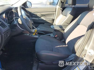 Zdjęcie 7 z 13 samochodu: 2025 MITSUBISHI OUTLANDER SPORT S VIN:JA4ARUAU0SU011900 - miniatura