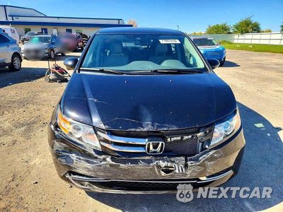 Piąte zdjęcie samochodu w środku: 2017 HONDA ODYSSEY EXL VIN:5FNRL5H69HB011015 - miniatura