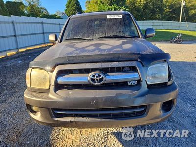 Piąte zdjęcie samochodu w środku: 2005 TOYOTA SEQUOIA LIMITED VIN:5TDBT48AX5S252220 - miniatura