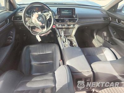 Zdjęcie 8 z 13 samochodu: 2022 HONDA ACCORD EXL VIN:1HGCV1F57NA041980 - miniatura