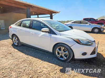 Czwarte zdjęcie samochodu z boku: 2013 FORD FOCUS SE VIN:1FADP3F23DL267215 - miniatura
