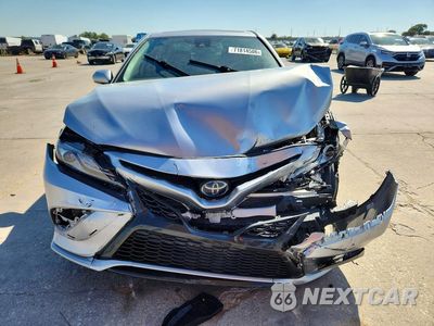 Piąte zdjęcie samochodu w środku: 2022 TOYOTA CAMRY XSE VIN:4T1K31AK5NU583747 - miniatura