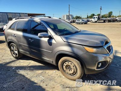 Czwarte zdjęcie samochodu z boku: 2012 KIA SORENTO EX VIN:5XYKU3A67CG208960 - miniatura