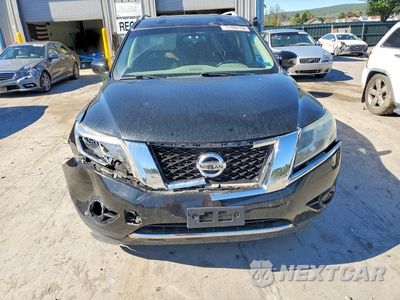 Piąte zdjęcie samochodu w środku: 2014 NISSAN PATHFINDER SV VIN:5N1AR2MM3EC732353 - miniatura