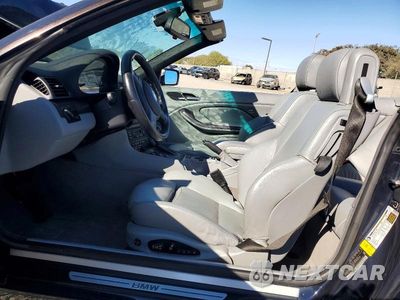 Zdjęcie 7 z 12 samochodu: 2006 BMW 330 CI VIN:WBABW53406PZ42064 - miniatura