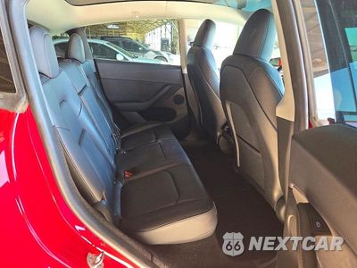 Zdjęcie 11 z 14 samochodu: 2023 TESLA MODEL Y VIN:7SAYGDEF7PF711163 - miniatura