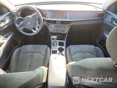 Zdjęcie 8 z 12 samochodu: 2018 KIA OPTIMA LX VIN:5XXGT4L35JG183320 - miniatura