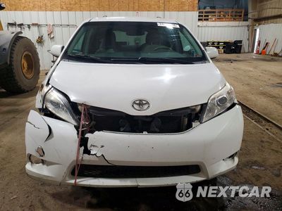 Piąte zdjęcie samochodu w środku: 2013 TOYOTA SIENNA LE VIN:5TDKK3DC4DS354518 - miniatura