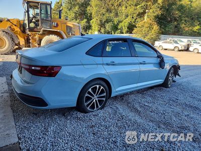 Trzecie zdjęcie samochodu z tyłu: 2025 VOLKSWAGEN JETTA SPORT VIN:3VWBX7BU5SM024529 - miniatura