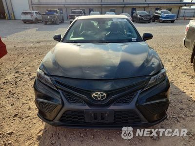 Piąte zdjęcie samochodu w środku: 2022 TOYOTA CAMRY SE VIN:4T1G11AK7NU621605 - miniatura