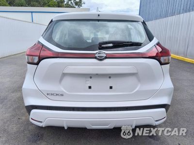 Zdjęcie 6 z 13 samochodu: 2024 NISSAN KICKS S VIN:3N1CP5BV8RL525275 - miniatura