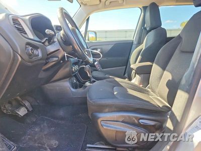 Zdjęcie 7 z 13 samochodu: 2016 JEEP RENEGADE LATITUDE VIN:ZACCJABT0GPC51533 - miniatura