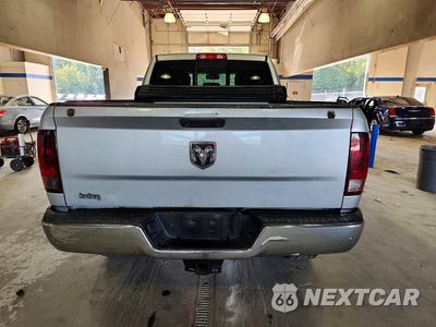 Zdjęcie 6 z 12 samochodu: 2015 RAM 2500 SLT VIN:3C6UR5DL5FG627300 - miniatura