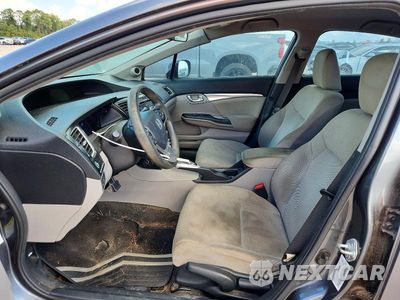Zdjęcie 7 z 12 samochodu: 2013 HONDA CIVIC VIN:19XFB4F22DE001586 - miniatura