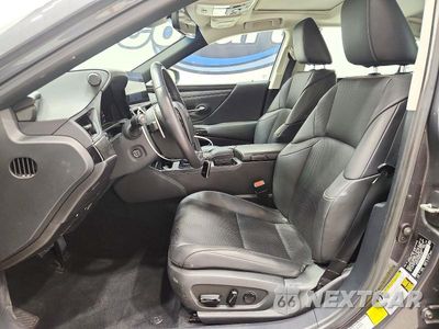 Zdjęcie 7 z 13 samochodu: 2022 LEXUS ES 300H BASE VIN:58ADA1C19NU018994 - miniatura