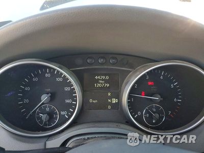 Zdjęcie 9 z 13 samochodu: 2009 MERCEDES-BENZ ML VIN:4JGBB72E49A458535 - miniatura