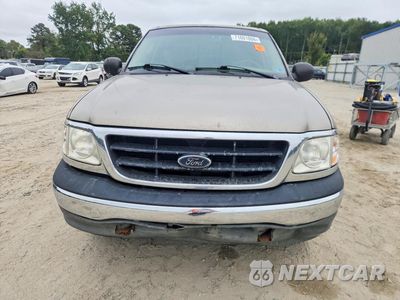 Piąte zdjęcie samochodu w środku: 2003 FORD F150 SUPERCREW VIN:1FTRW07663KA21847 - miniatura