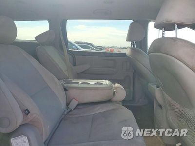 Zdjęcie 11 z 13 samochodu: 2017 KIA SEDONA LX VIN:KNDMB5C1XH6218419 - miniatura
