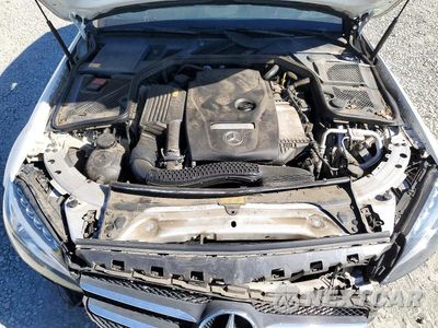 Zdjęcie 11 z 12 samochodu: 2015 MERCEDES-BENZ C 300 VIN:55SWF4JB3FU050576 - miniatura