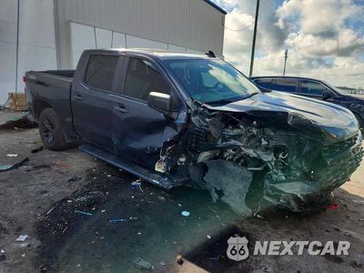 Czwarte zdjęcie samochodu z boku: 2021 CHEVROLET SILVERADO K1500 TRAIL BOSS CUSTOM VIN:1GCPYCEF9MZ303138 - miniatura