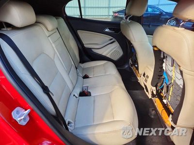 Zdjęcie 10 z 12 samochodu: 2018 MERCEDES-BENZ GLA 250 VIN:WDCTG4EB1JJ407048 - miniatura