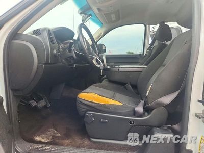 Zdjęcie 7 z 12 samochodu: 2011 CHEVROLET SILVERADO C1500 LT VIN:1GCRCSE05BZ305916 - miniatura