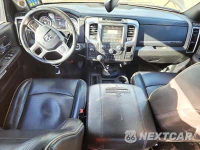 Zdjęcie 8 z 12 samochodu: 2016 RAM 3500 LONGHORN VIN:3C63R3FLXGG263759 - miniatura
