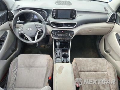 Zdjęcie 8 z 13 samochodu: 2019 HYUNDAI TUCSON SE VIN:KM8J23A40KU843267 - miniatura
