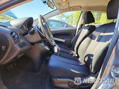 Zdjęcie 7 z 12 samochodu: 2012 MAZDA MAZDA2 VIN:JM1DE1KZ7C0151958 - miniatura